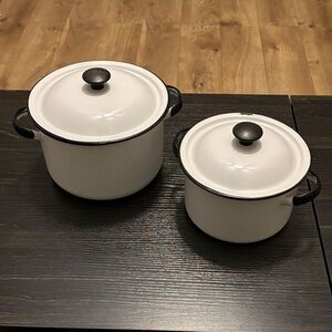 White Enamel Cookware Set with Black Handles